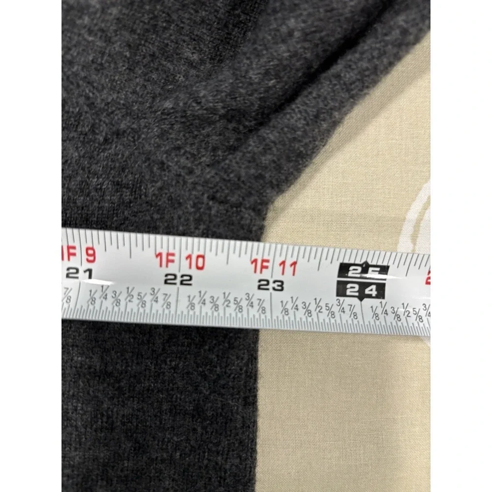 Calvin Klein Merino Wool V-Neck Sweater Gray Youth XL Soft Knit Minimalist
